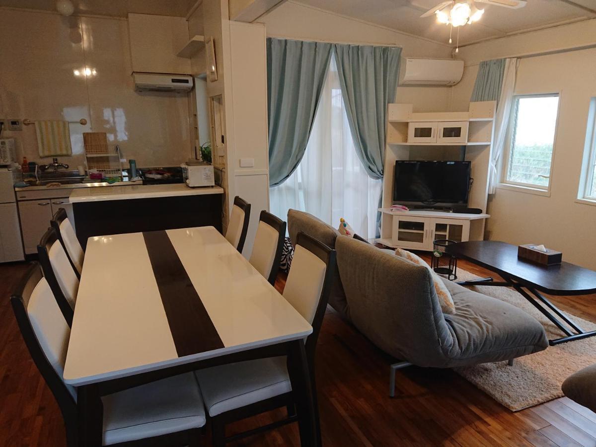 Maribu Beach House Onna Zewnętrze zdjęcie